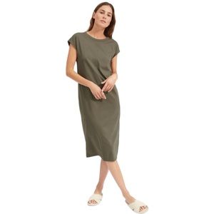 Everlane The Luxe Cotton side-slit M Dress in Olive Green